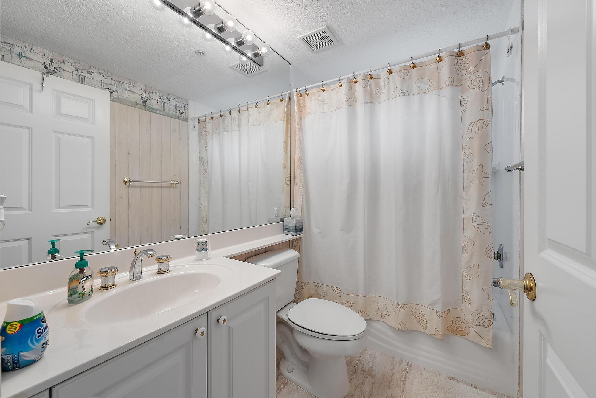 131 Ocean Grande Boulevard 402