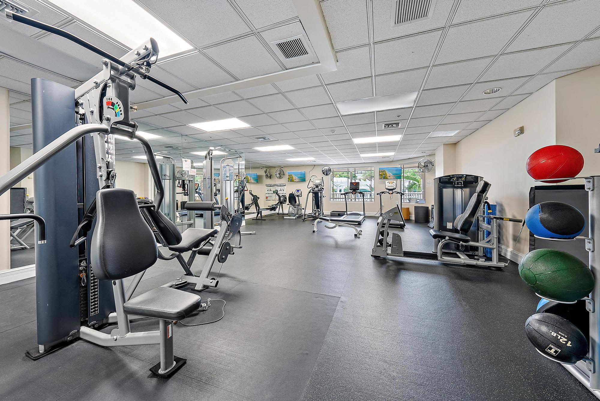 131 Ocean Grande Boulevard 402