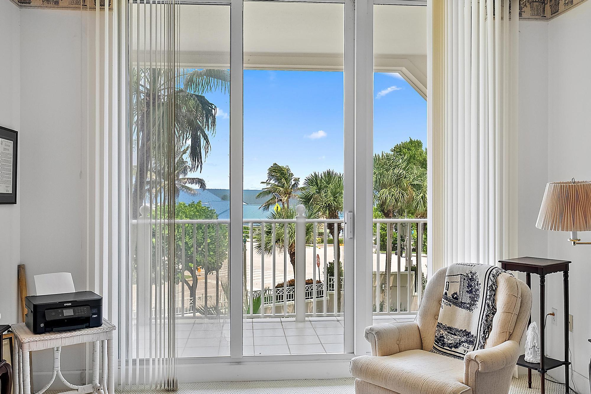 131 Ocean Grande Boulevard 402