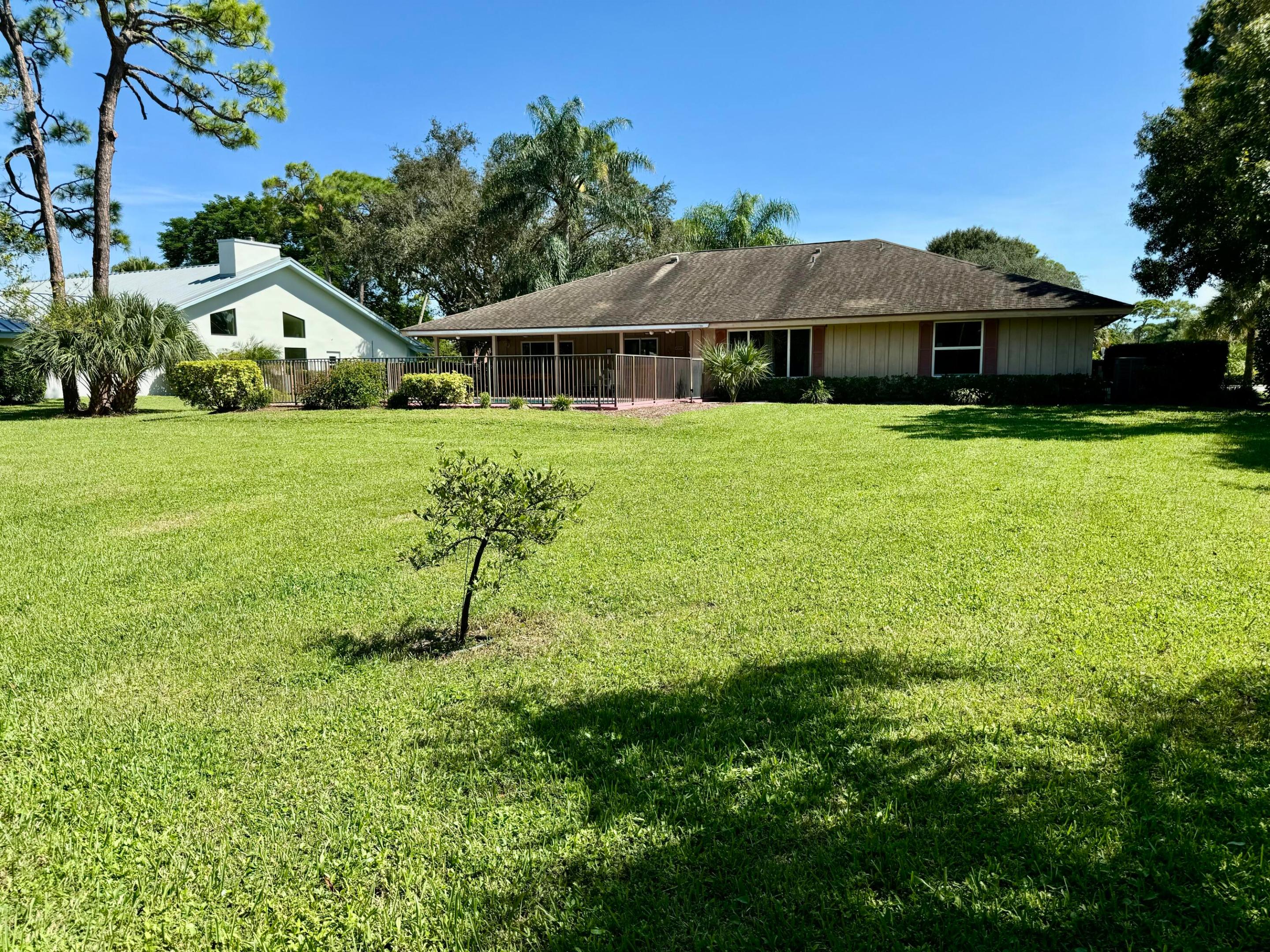 6147 Woodlake Road