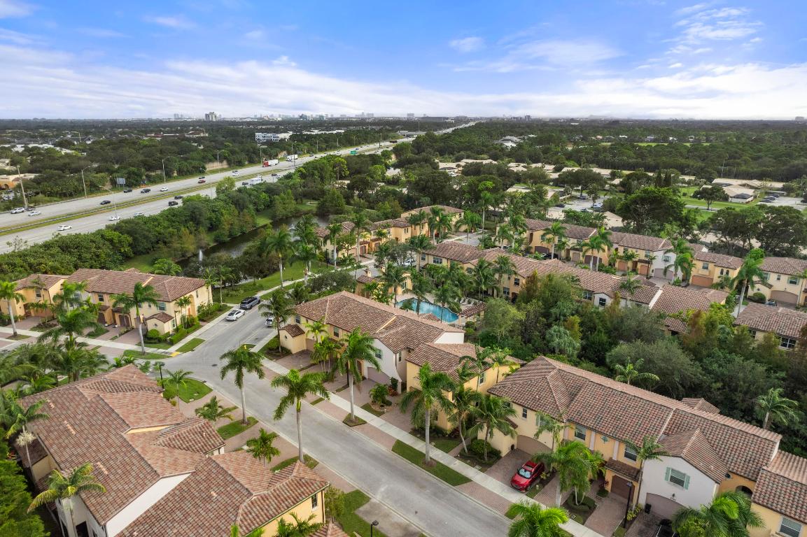 4558 Mediterranean Circle