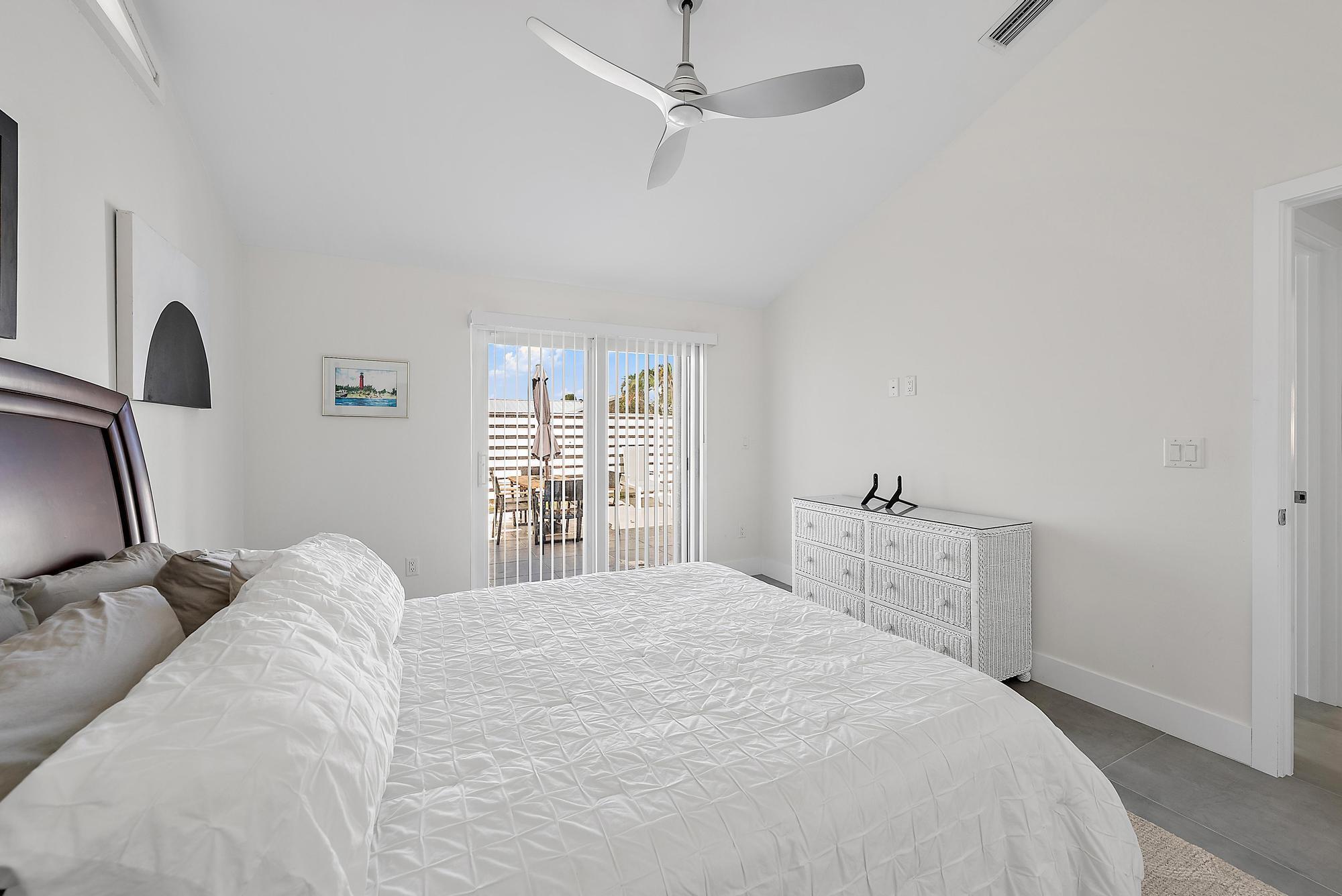 1801 S Us Highway 1 18d