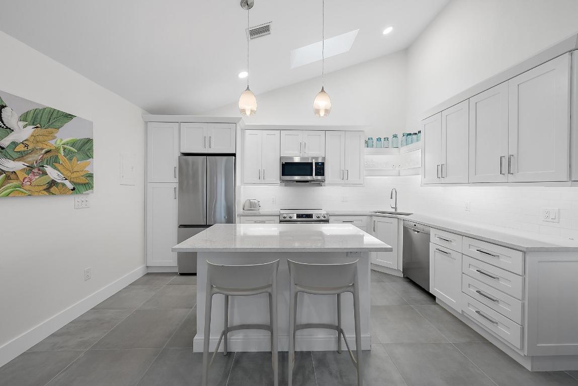 1801 S Us Highway 1 18d