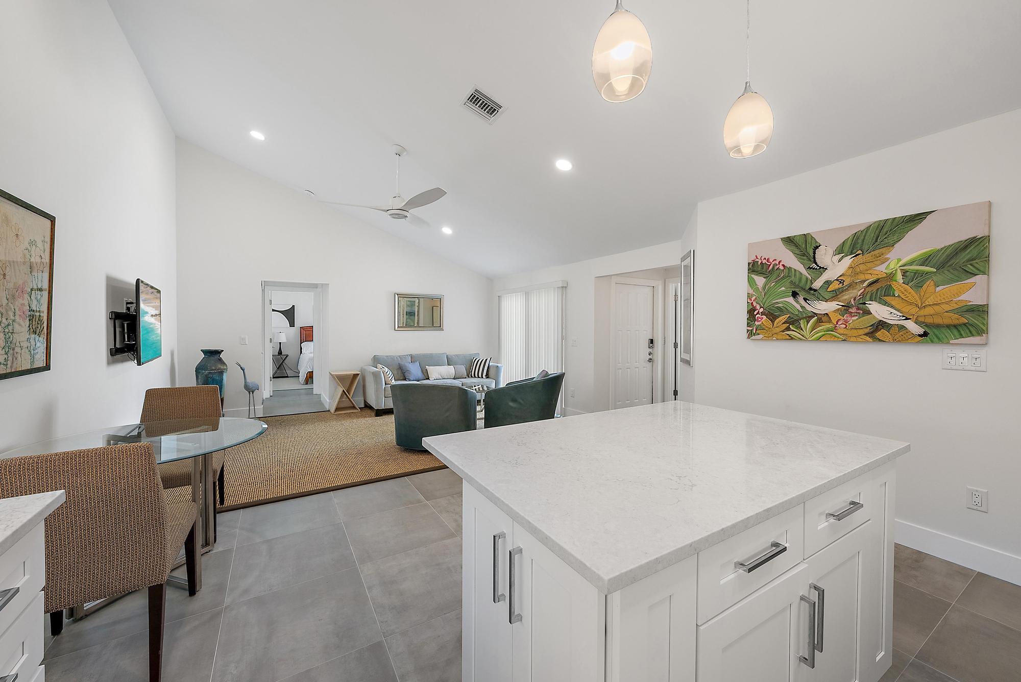 1801 S Us Highway 1 18d