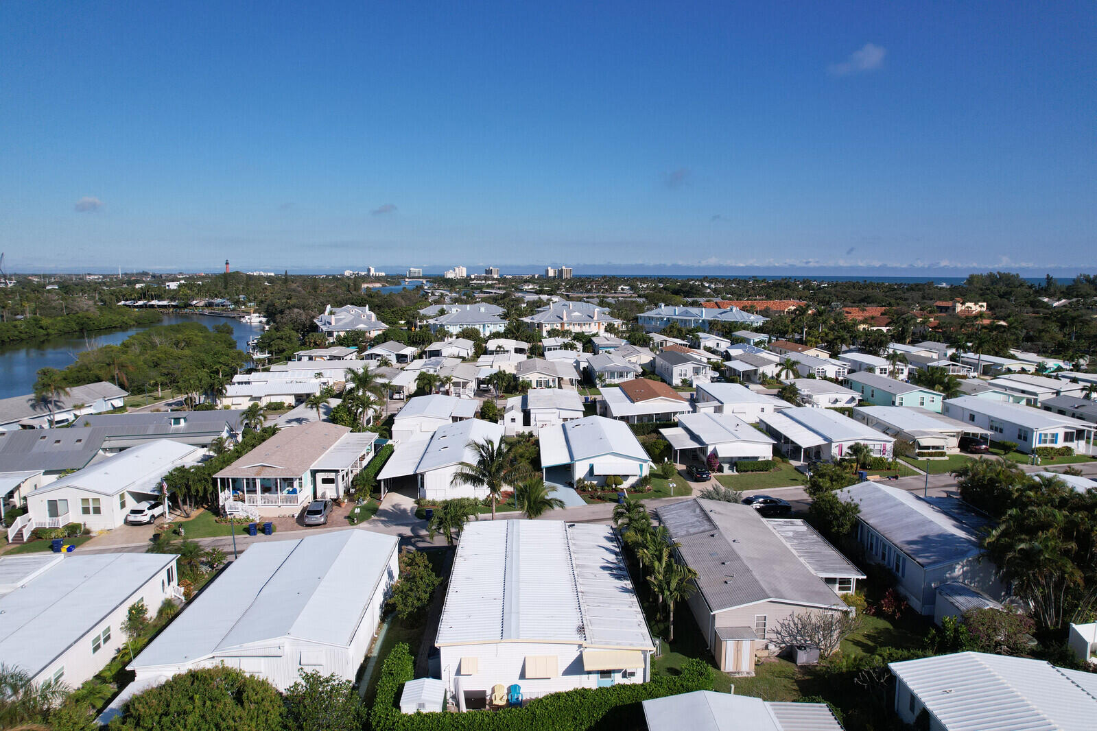 400 N A1a 46