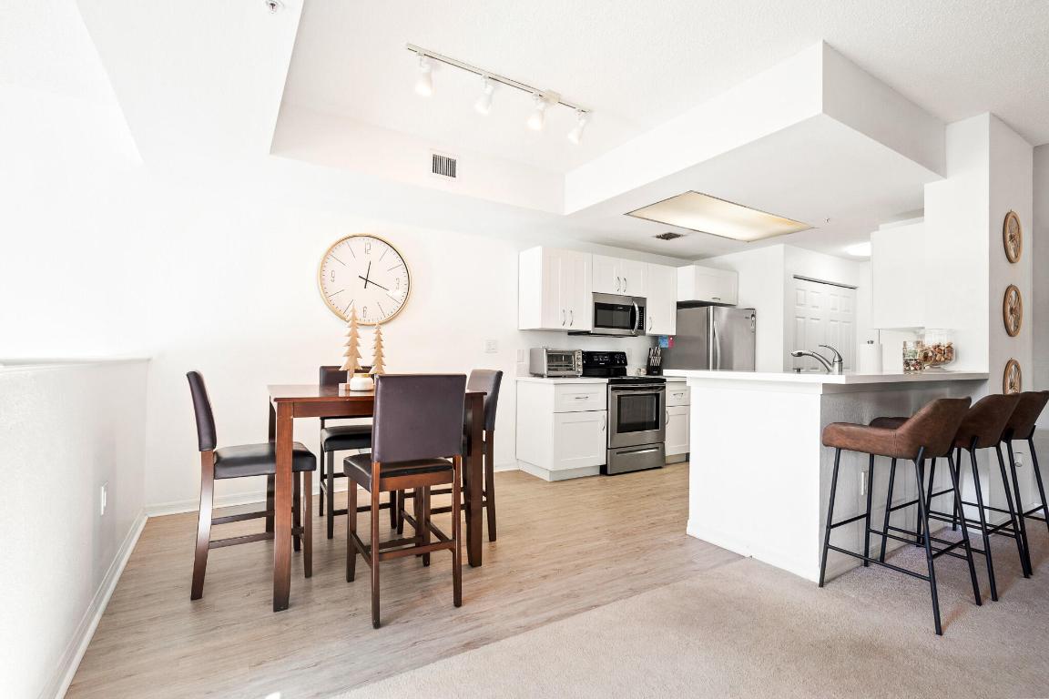 2806 Veronia Drive 109