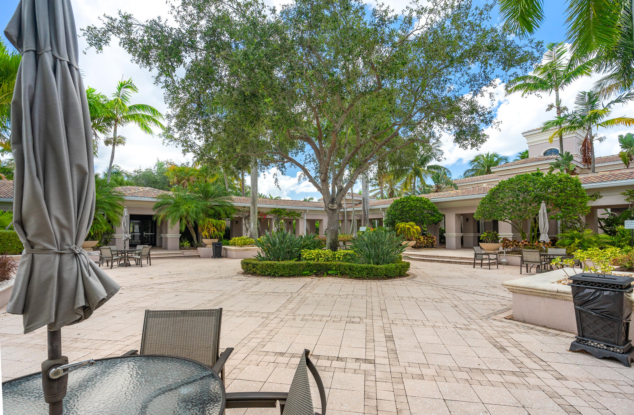 2806 Veronia Drive 109