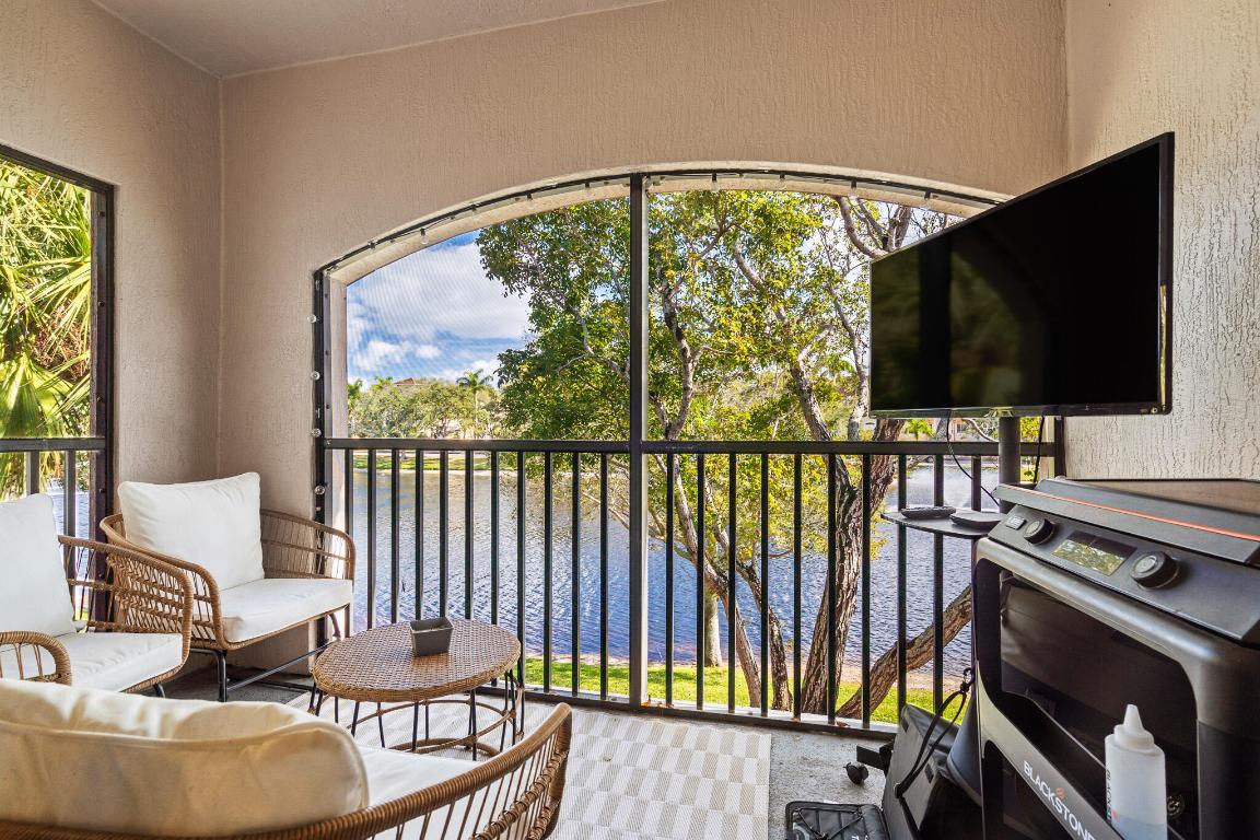 2806 Veronia Drive 109