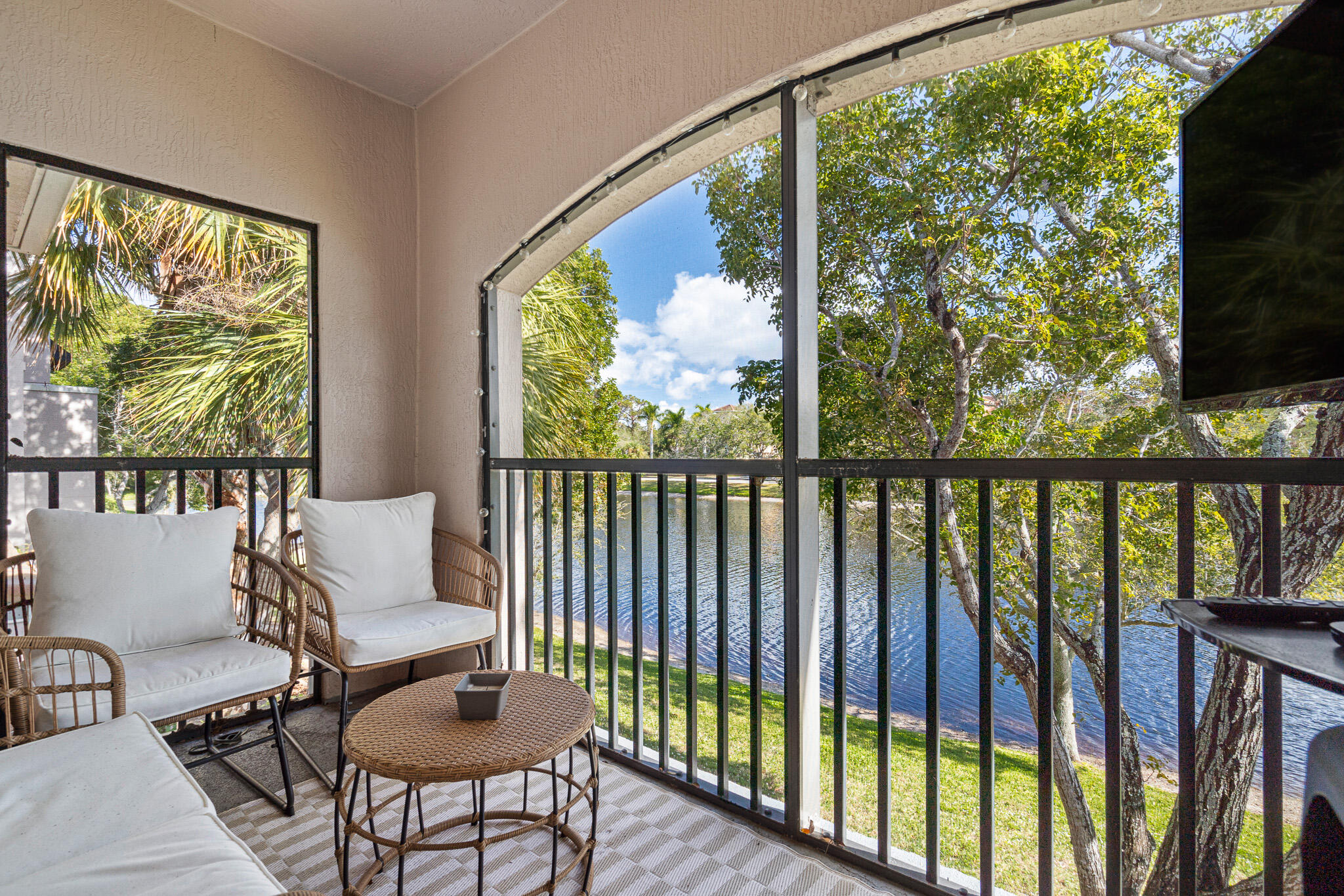 2806 Veronia Drive 109