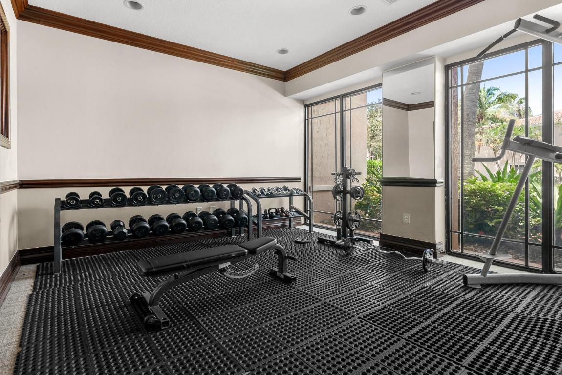 2806 Veronia Drive 109