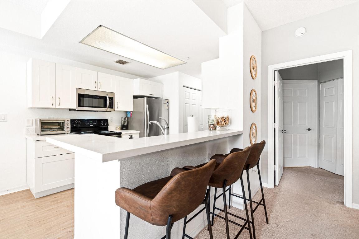 2806 Veronia Drive 109