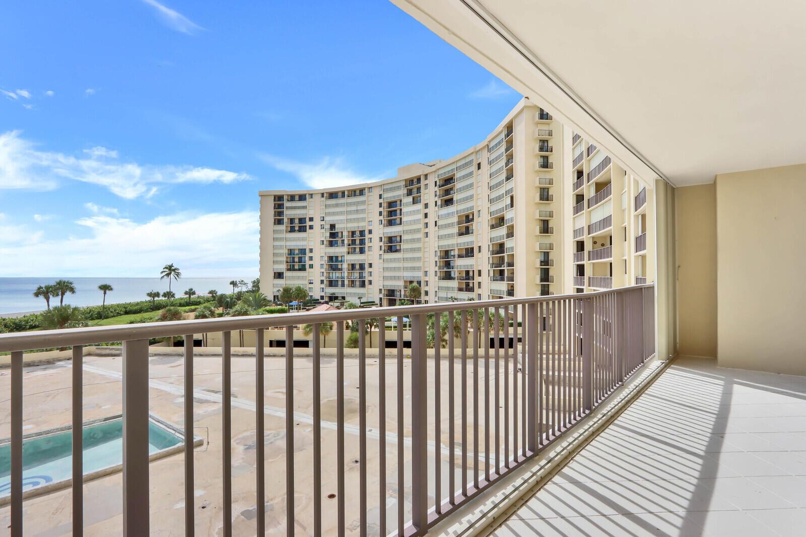 200 Ocean Trail Way 305