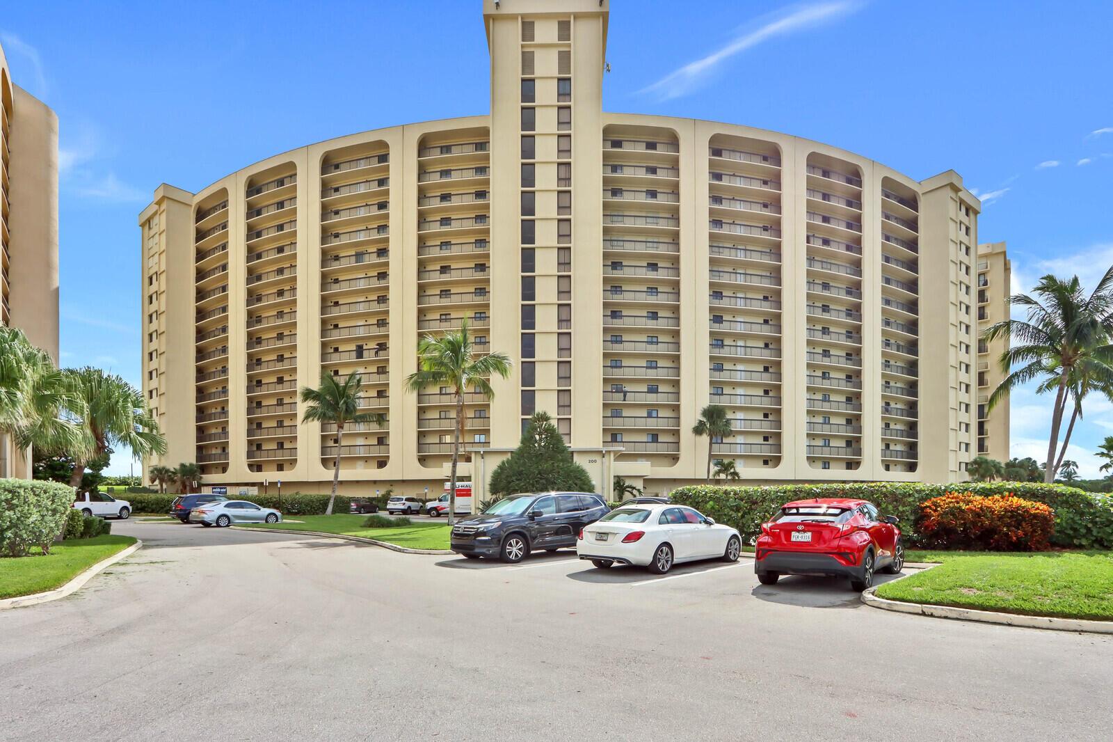 200 Ocean Trail Way 305