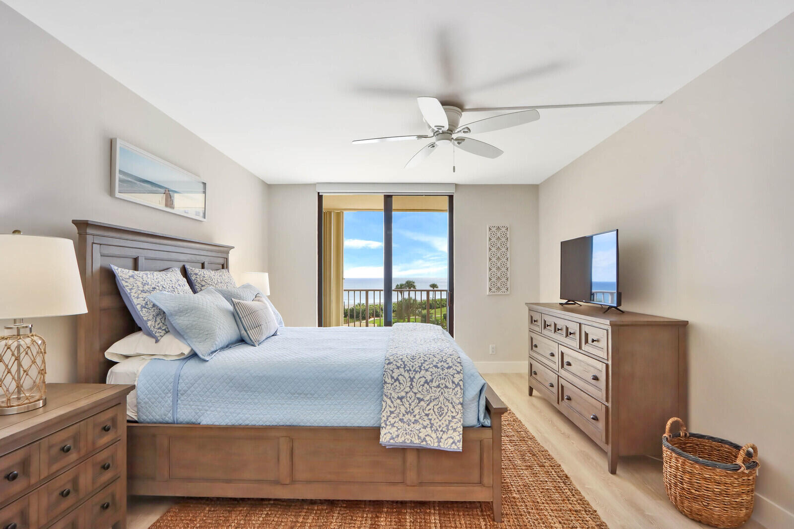 200 Ocean Trail Way 305