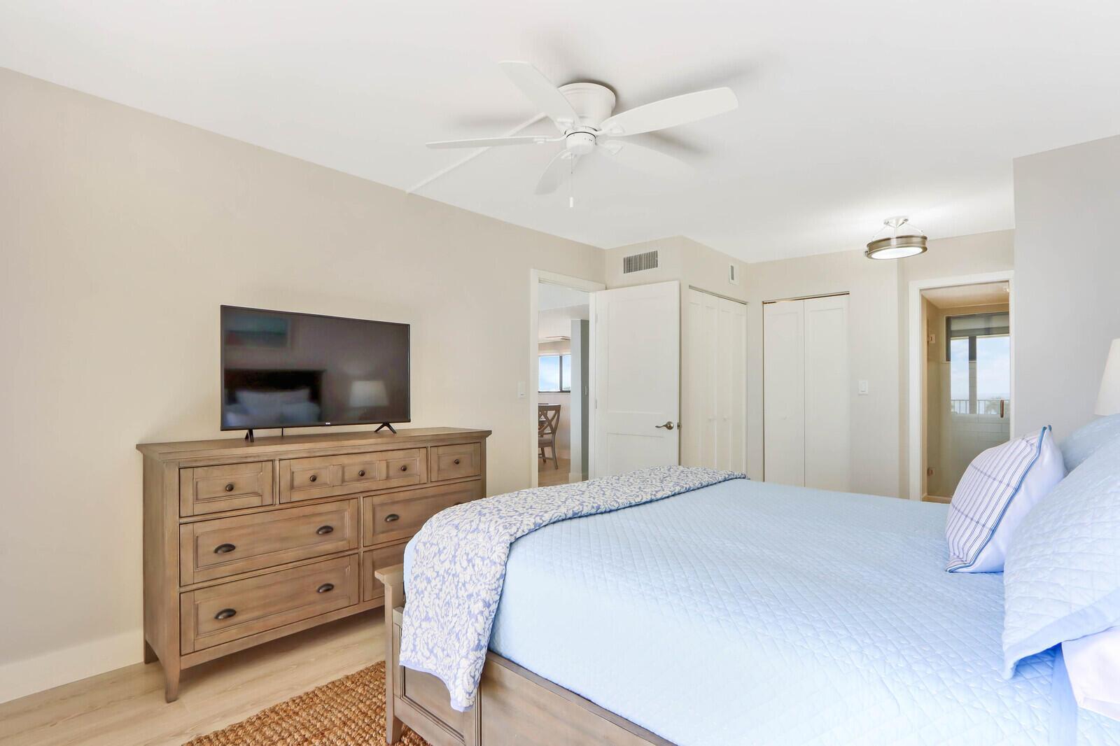 200 Ocean Trail Way 305