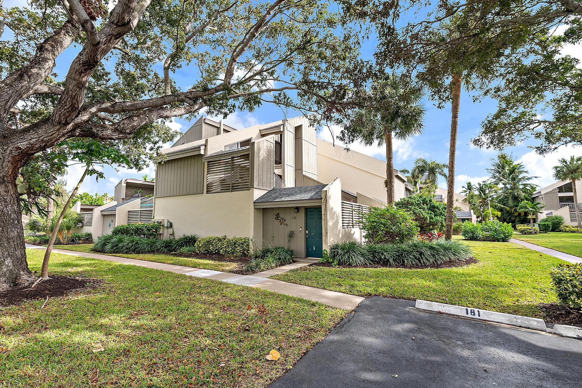 1605 S Us Highway 1 1h