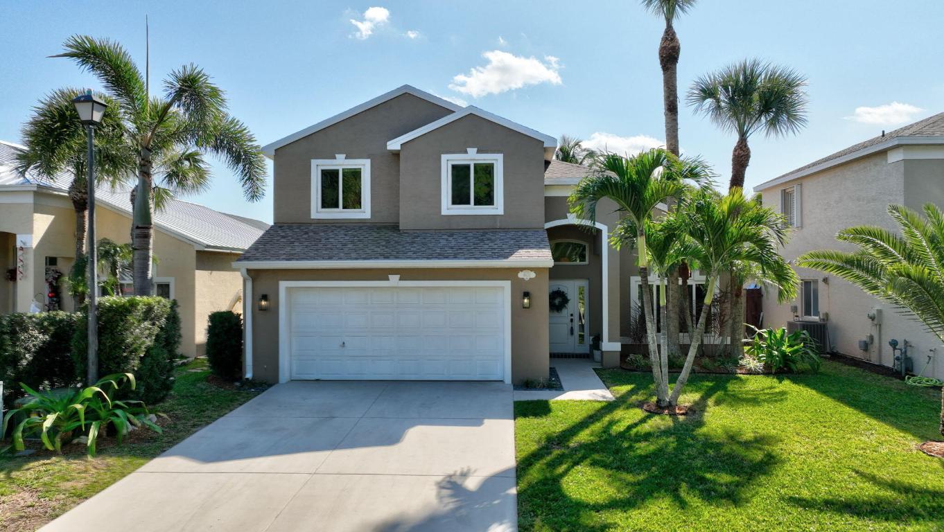 4632 SE Winter Haven Court