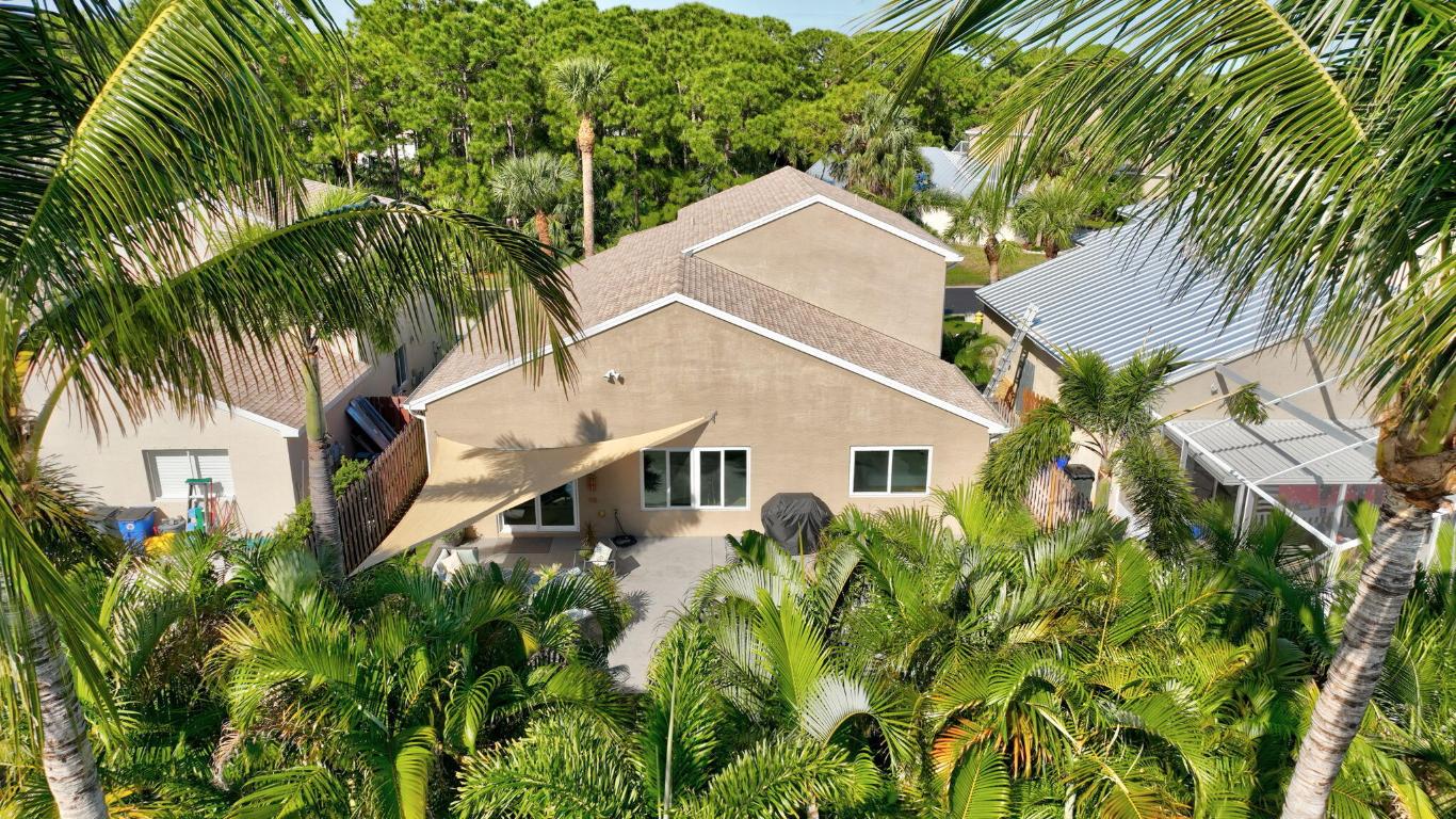 4632 SE Winter Haven Court