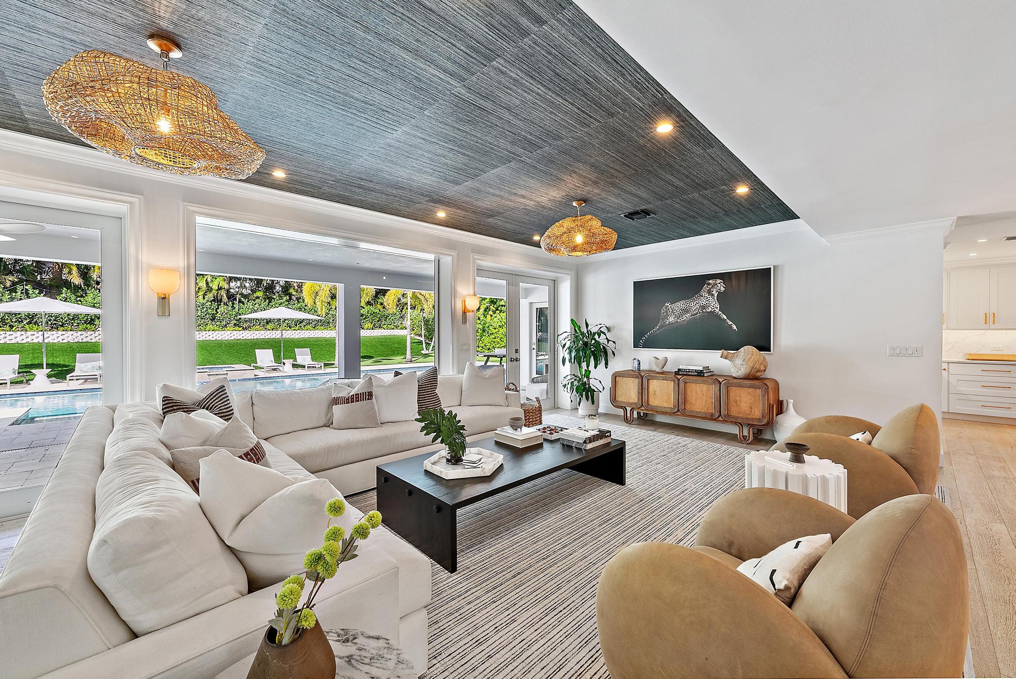 12147 Captains Landing