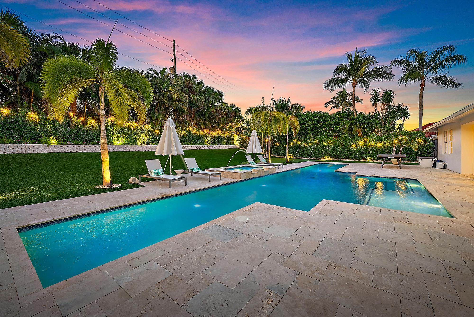 12147 Captains Landing