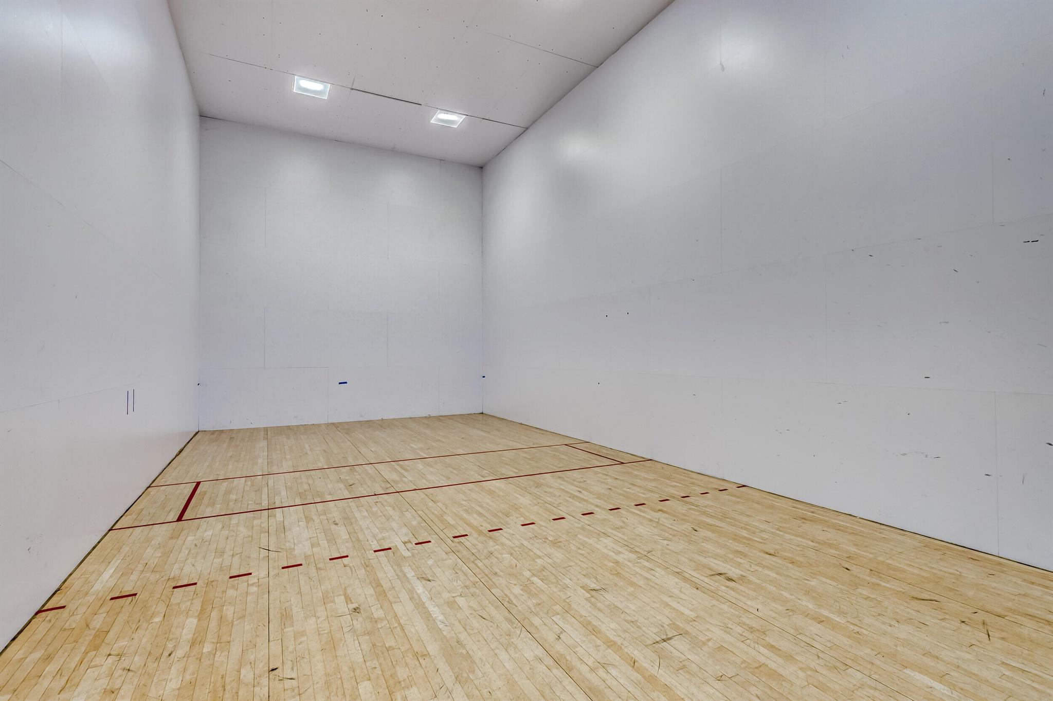 242 Village Boulevard 2209