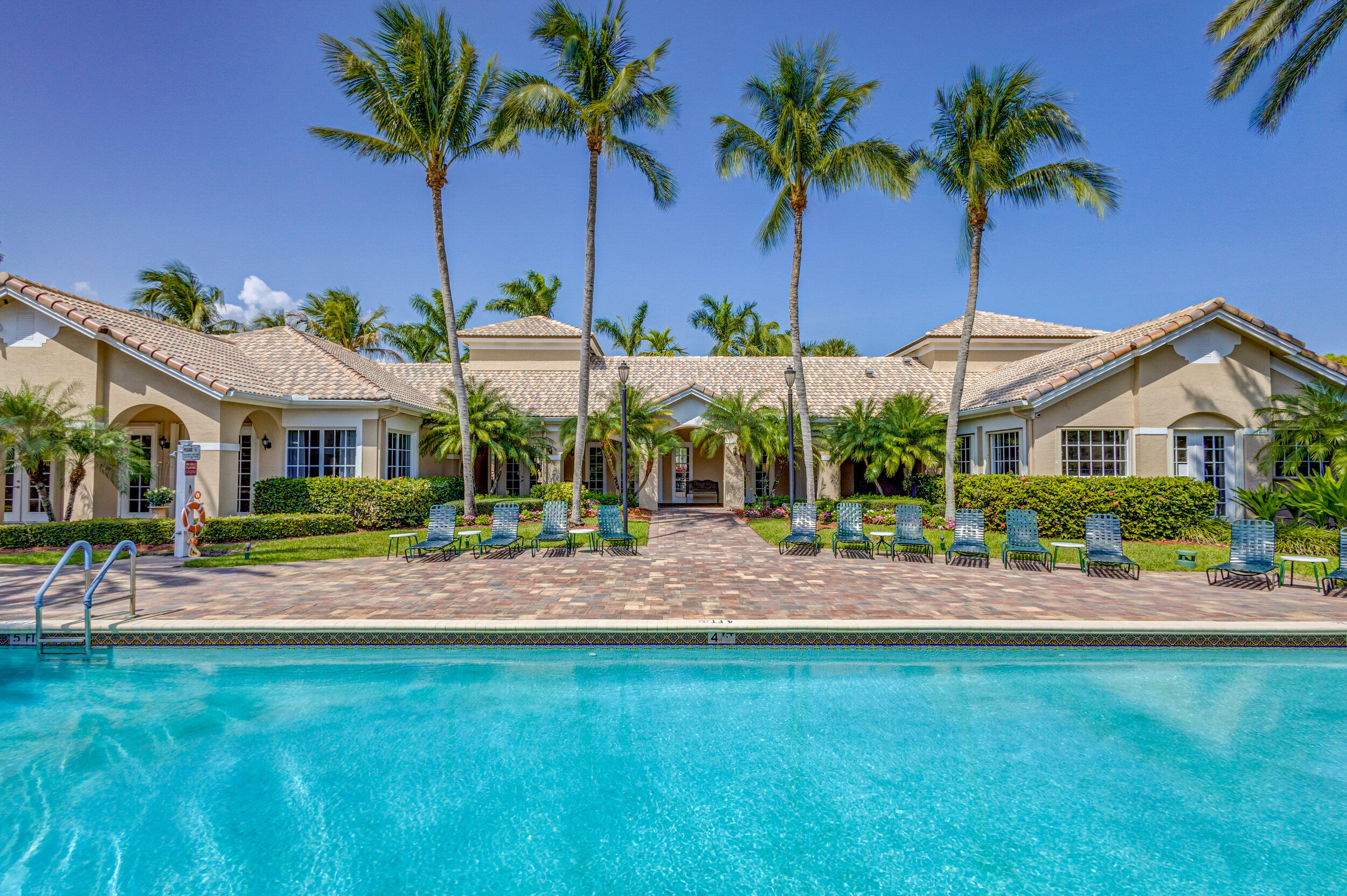 242 Village Boulevard 2209