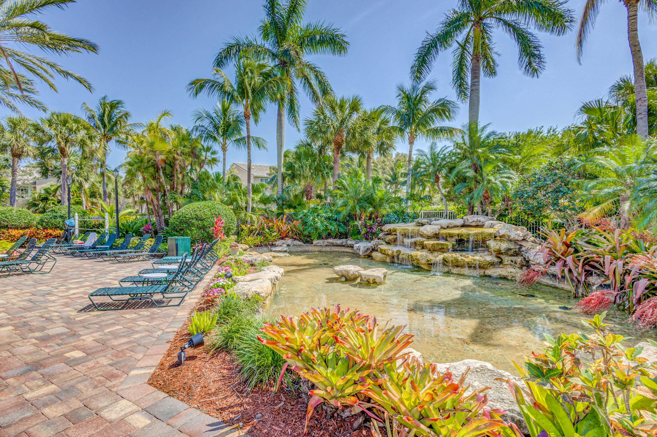 242 Village Boulevard 2209