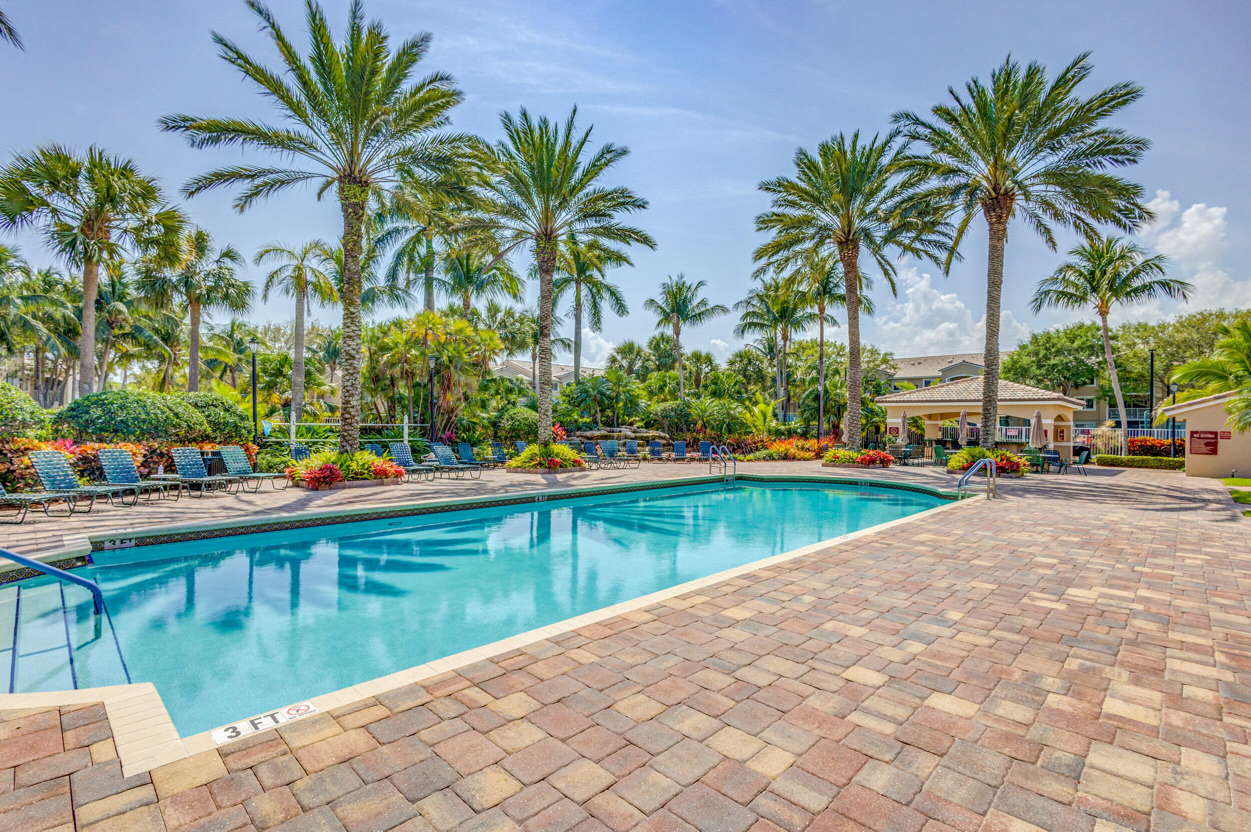 242 Village Boulevard 2209