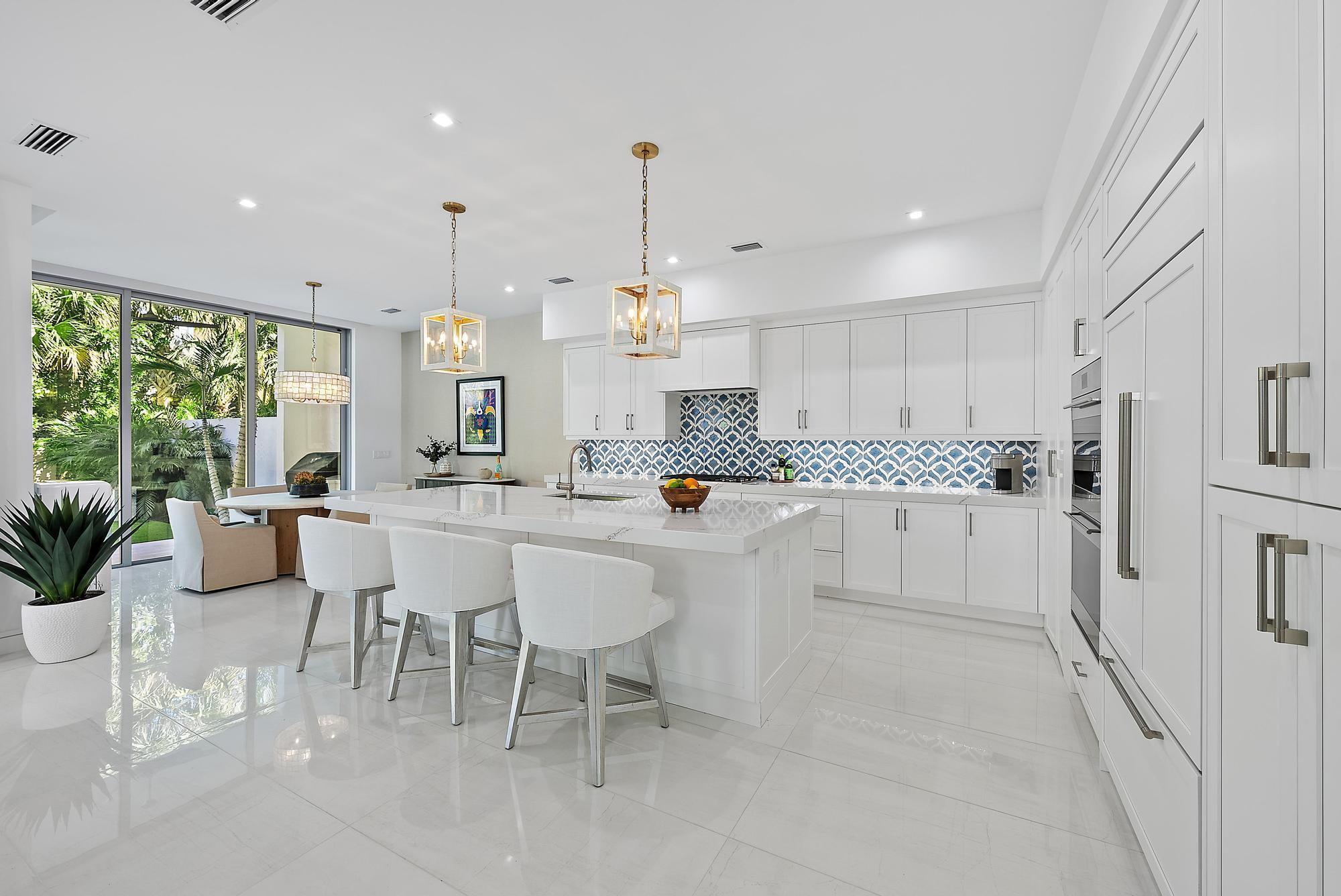 419 Ocean One Lane