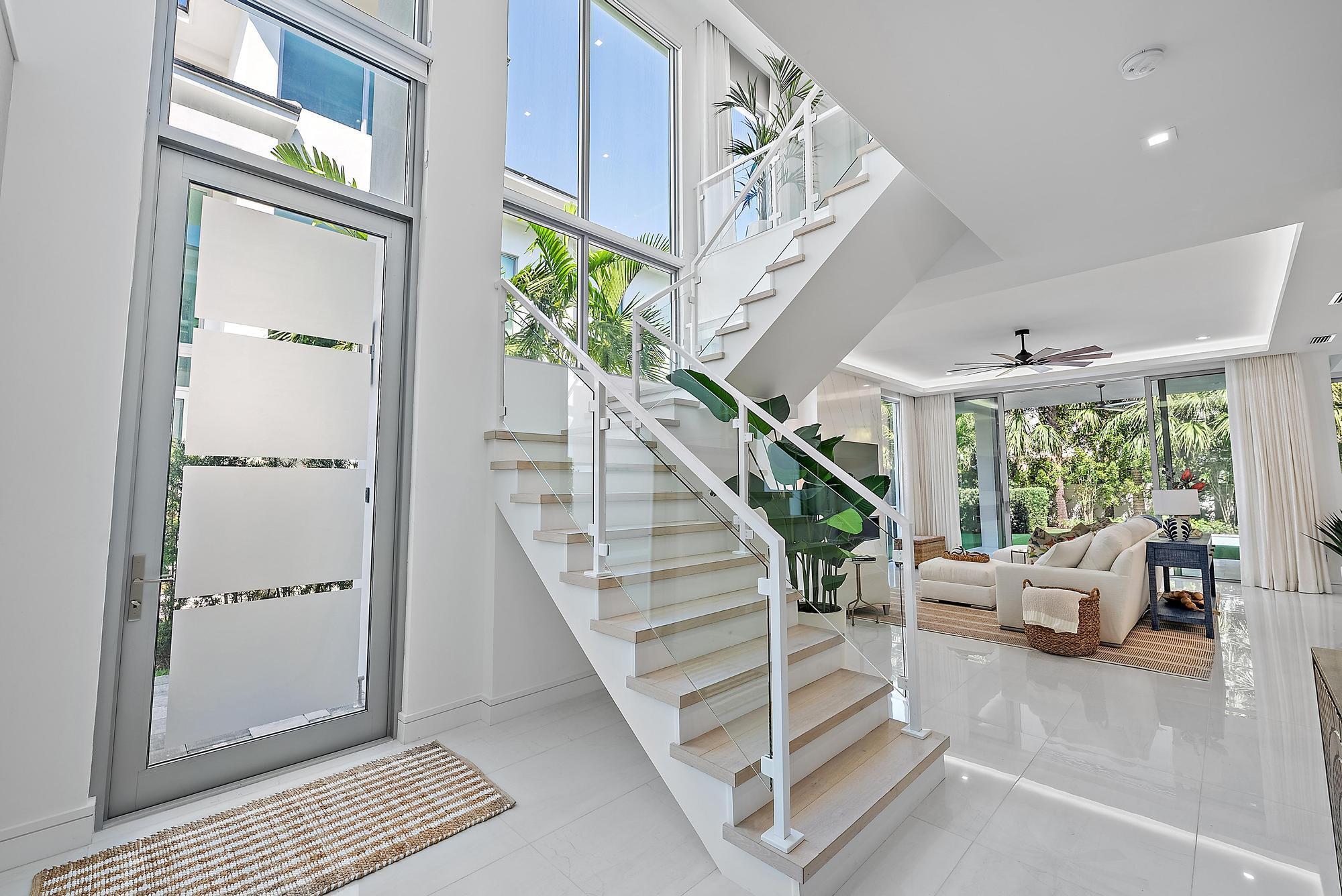 419 Ocean One Lane