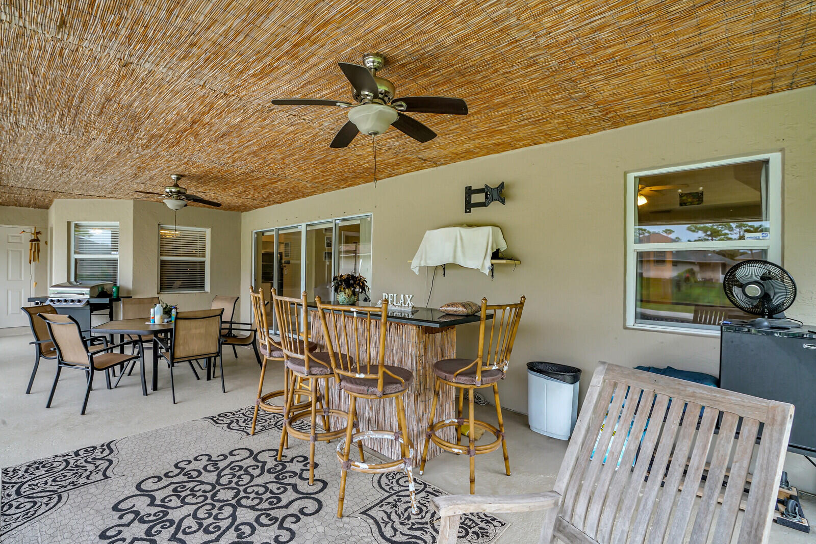 7775 Coconut Boulevard