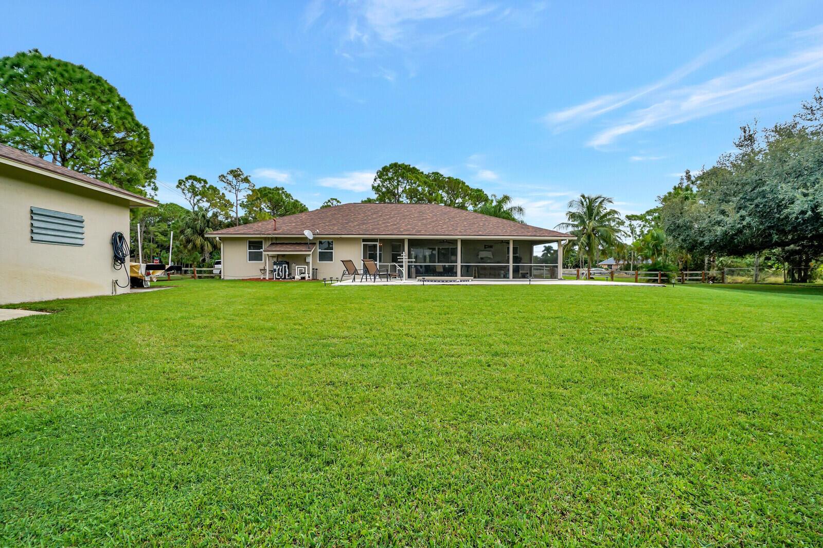 7775 Coconut Boulevard