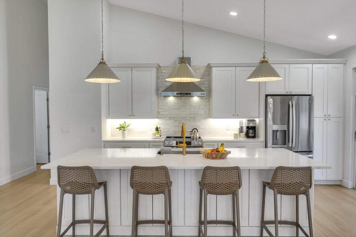 12932 Touchstone Place