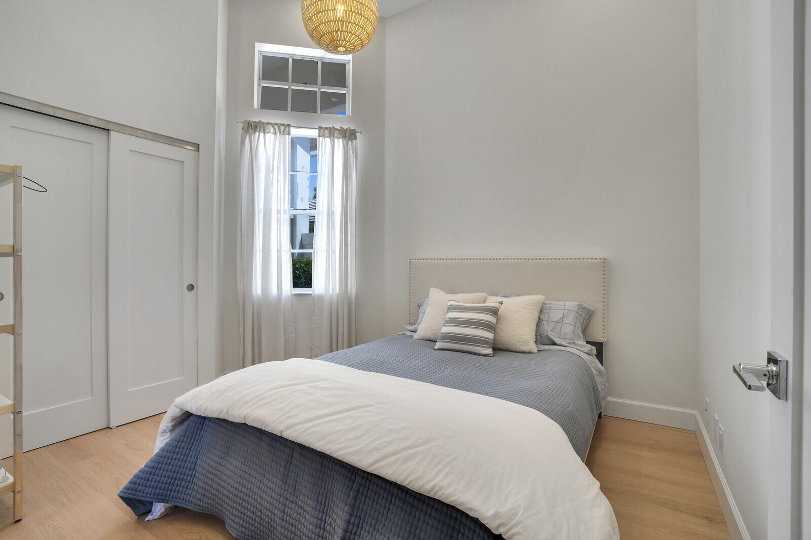 12932 Touchstone Place