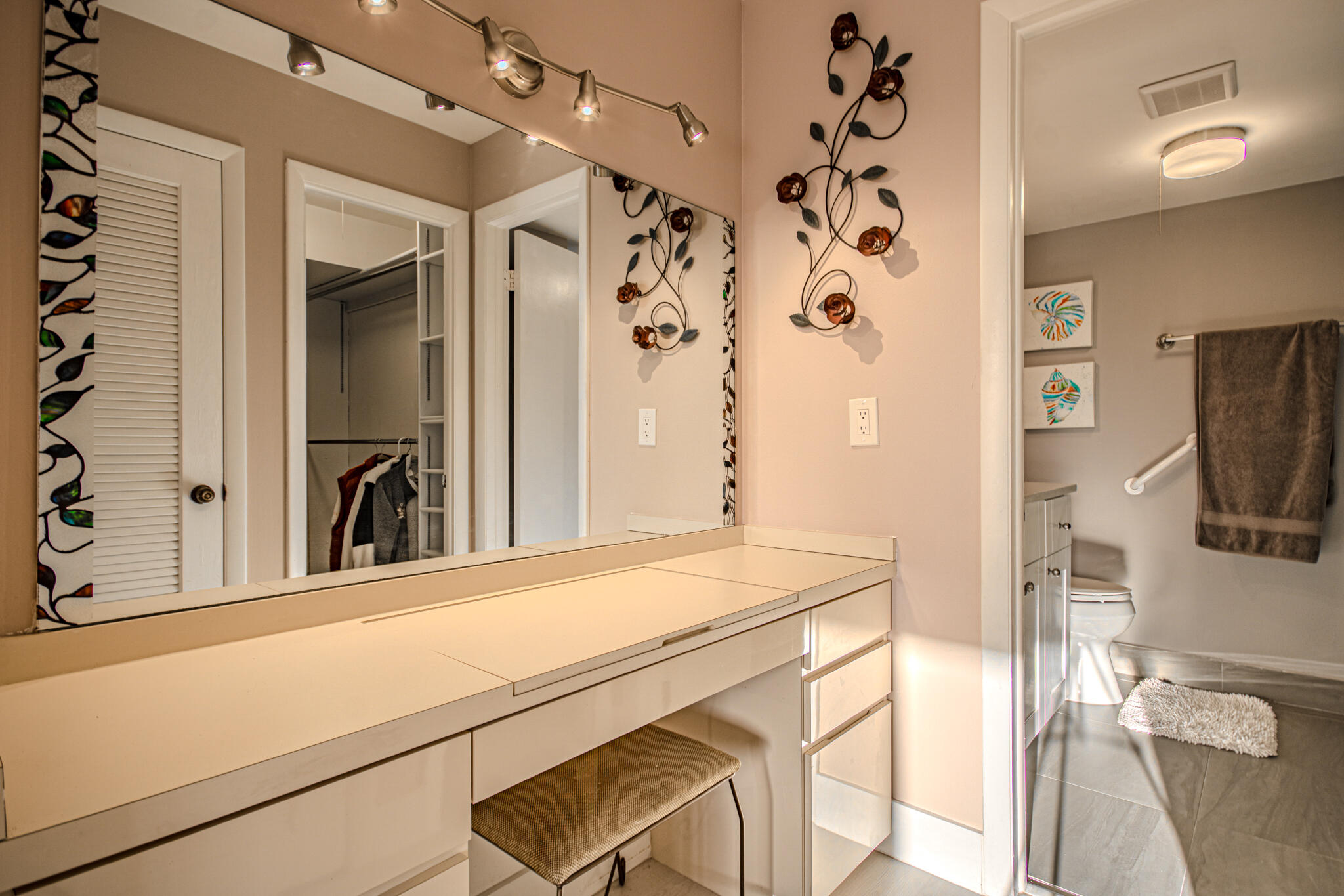 5301 NW 2nd Avenue 308