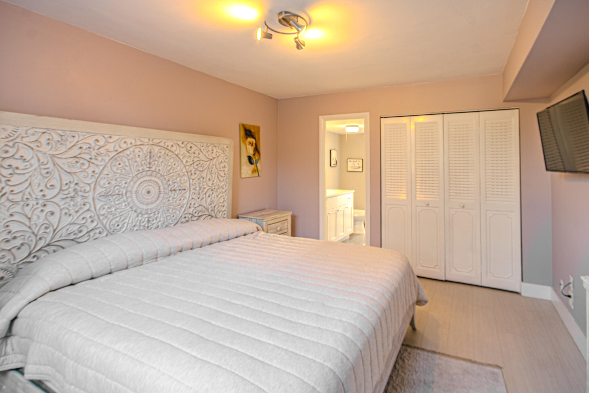 5301 NW 2nd Avenue 308