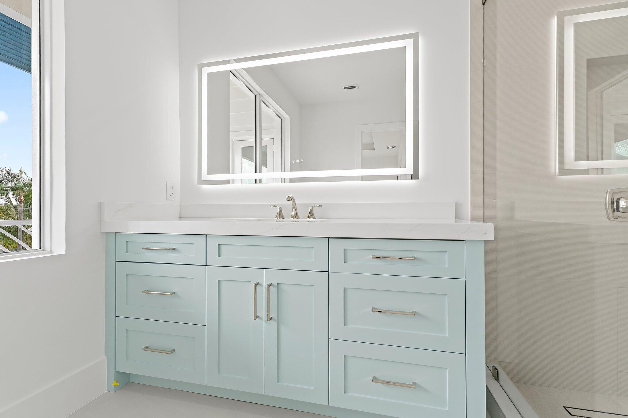 20 Tradewinds Circle