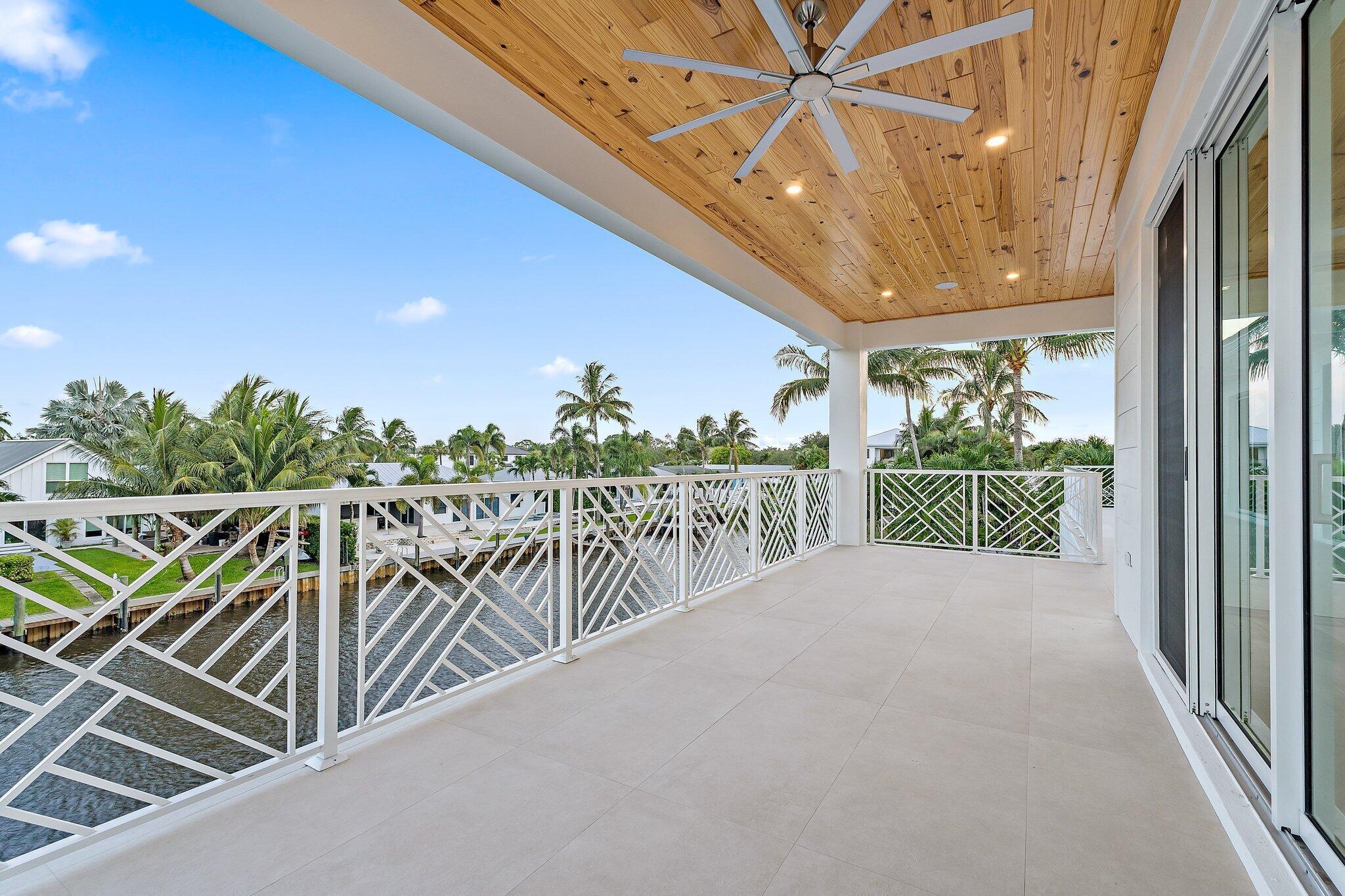 20 Tradewinds Circle