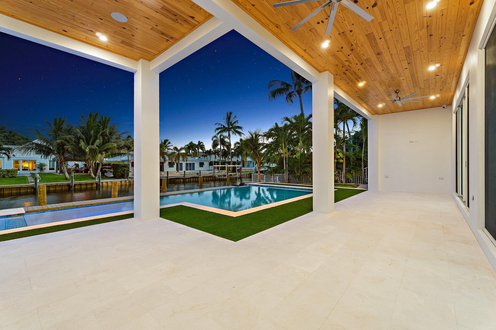 20 Tradewinds Circle