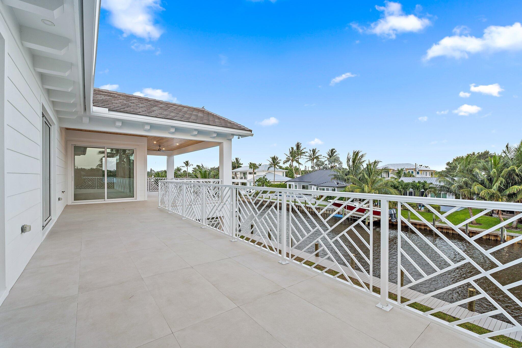 20 Tradewinds Circle