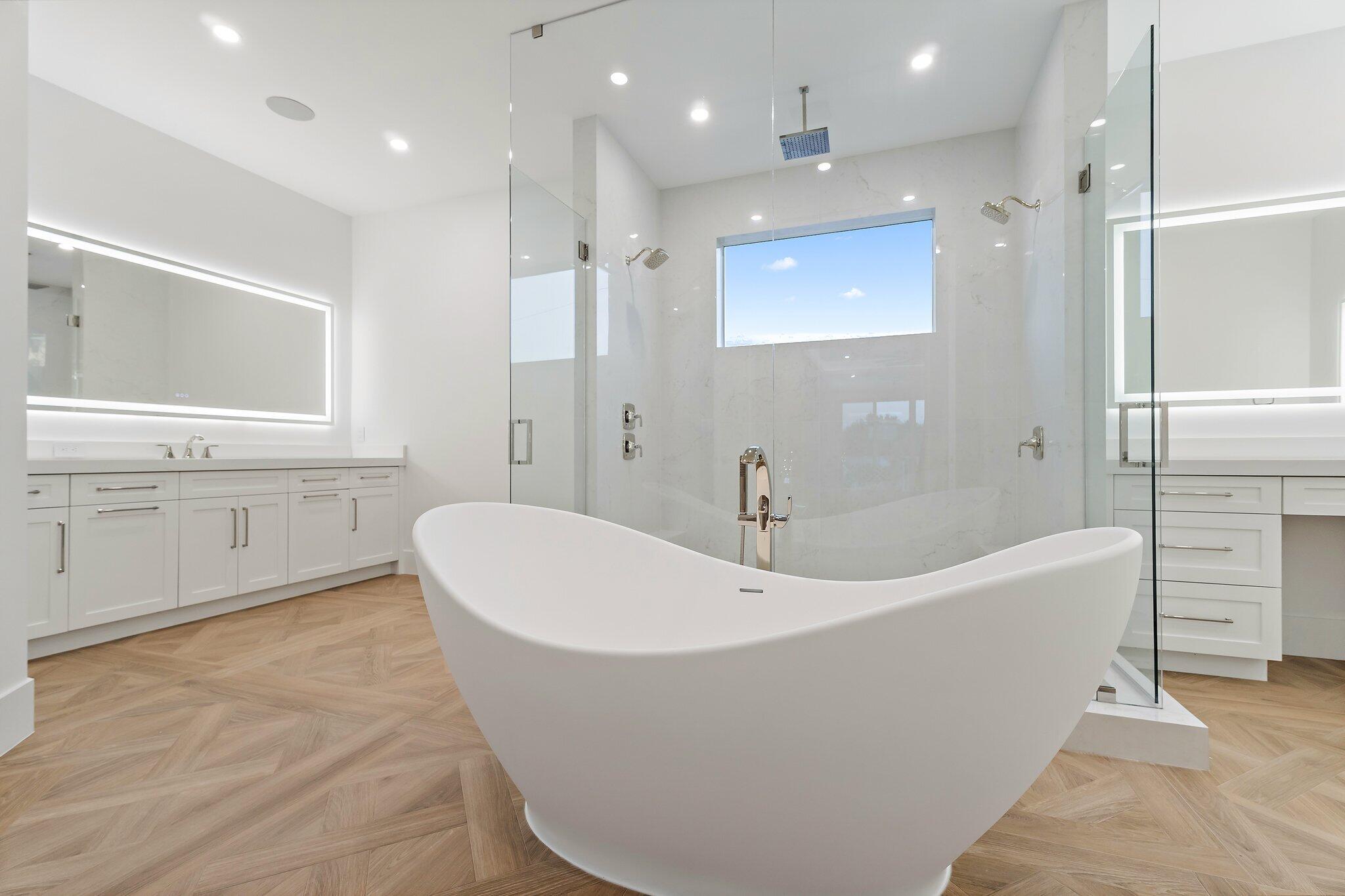 20 Tradewinds Circle