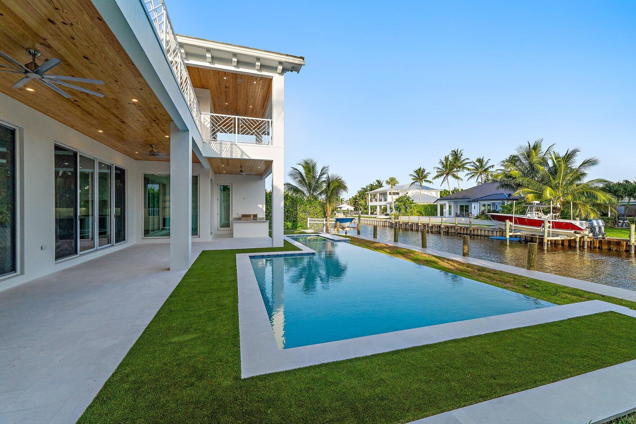 20 Tradewinds Circle