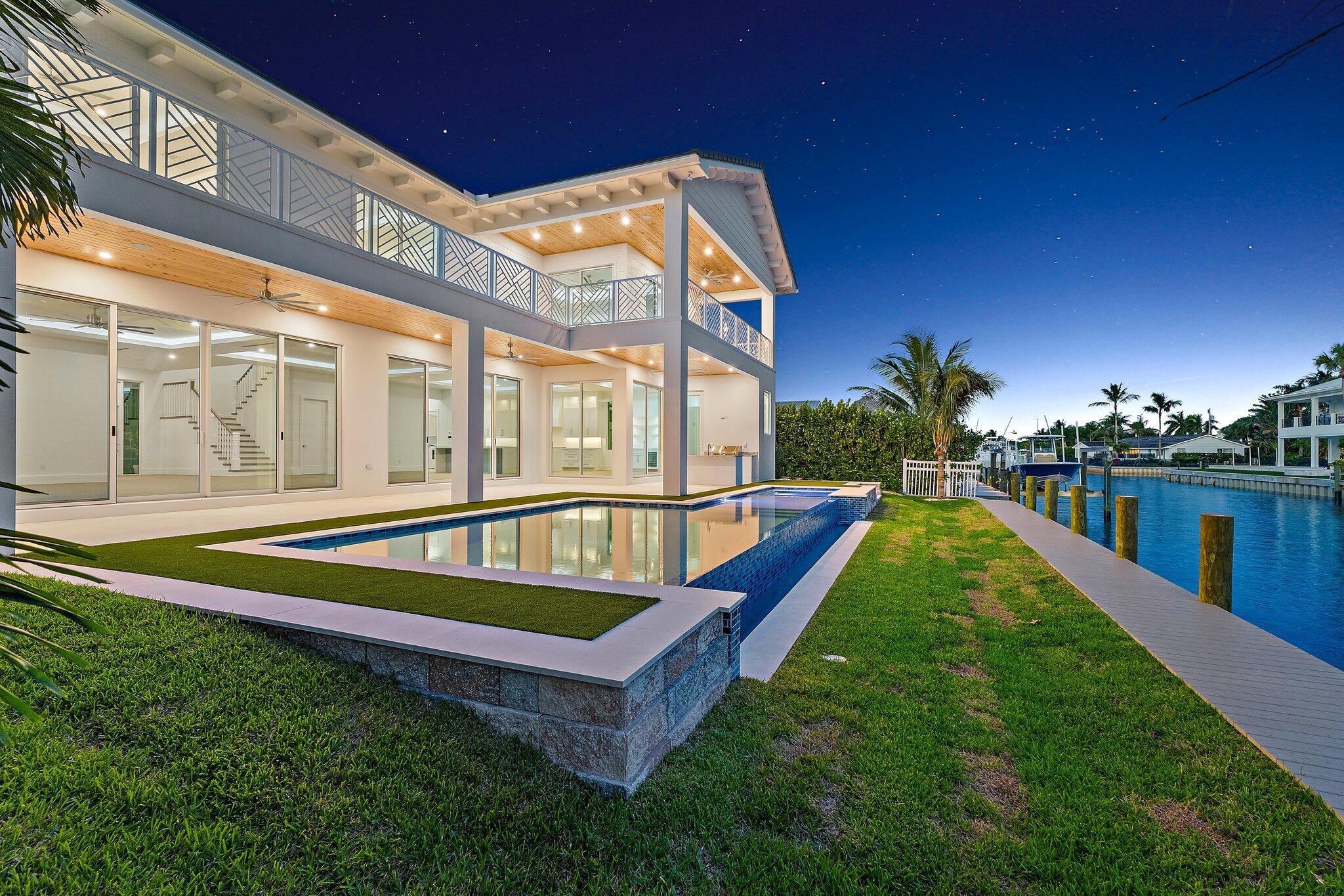 20 Tradewinds Circle