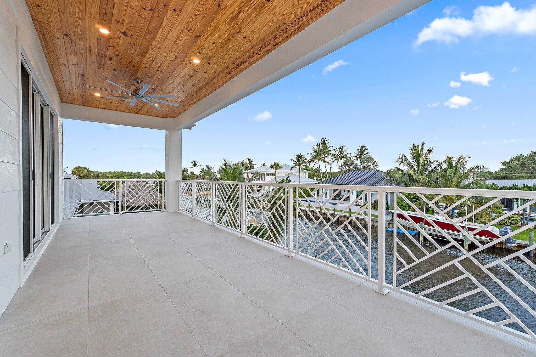 20 Tradewinds Circle