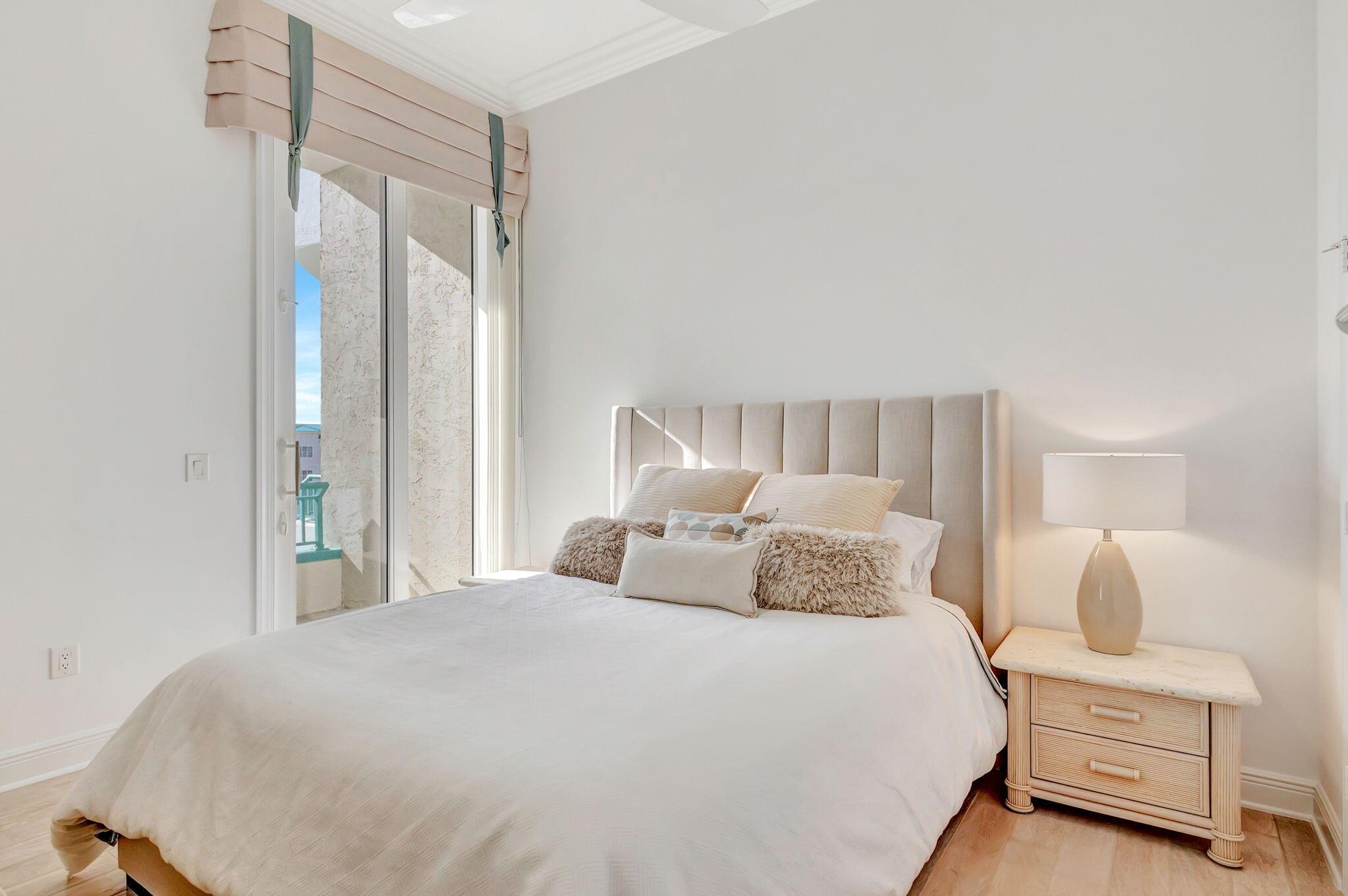 2000 S Highway A1a N602