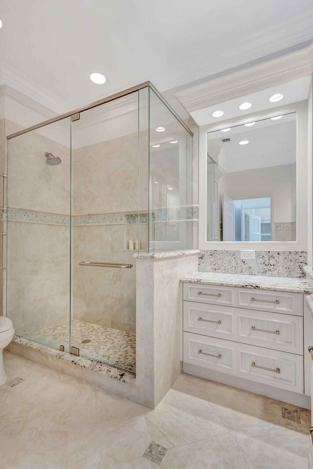 2000 S Highway A1a N602