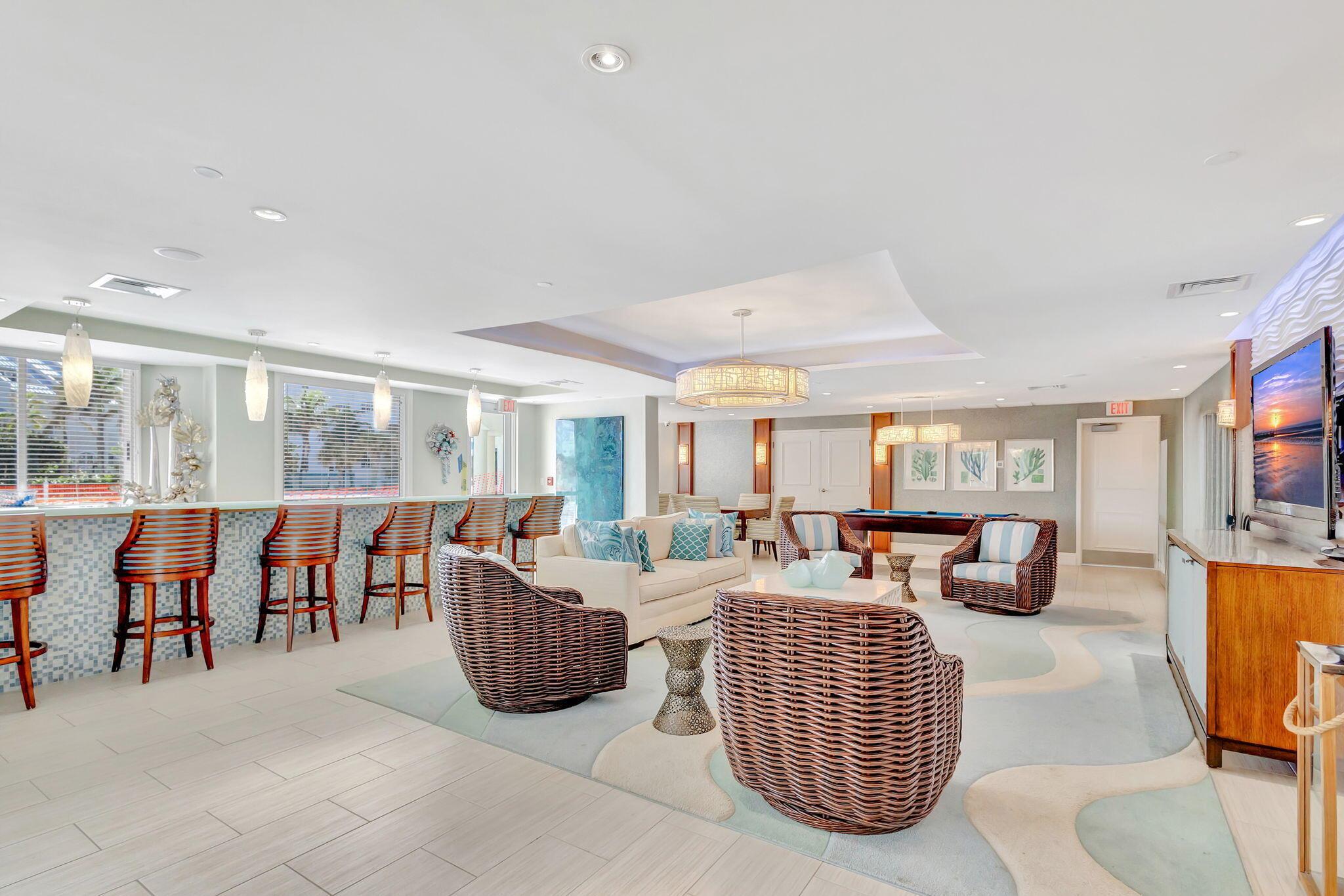 2000 S Highway A1a N602