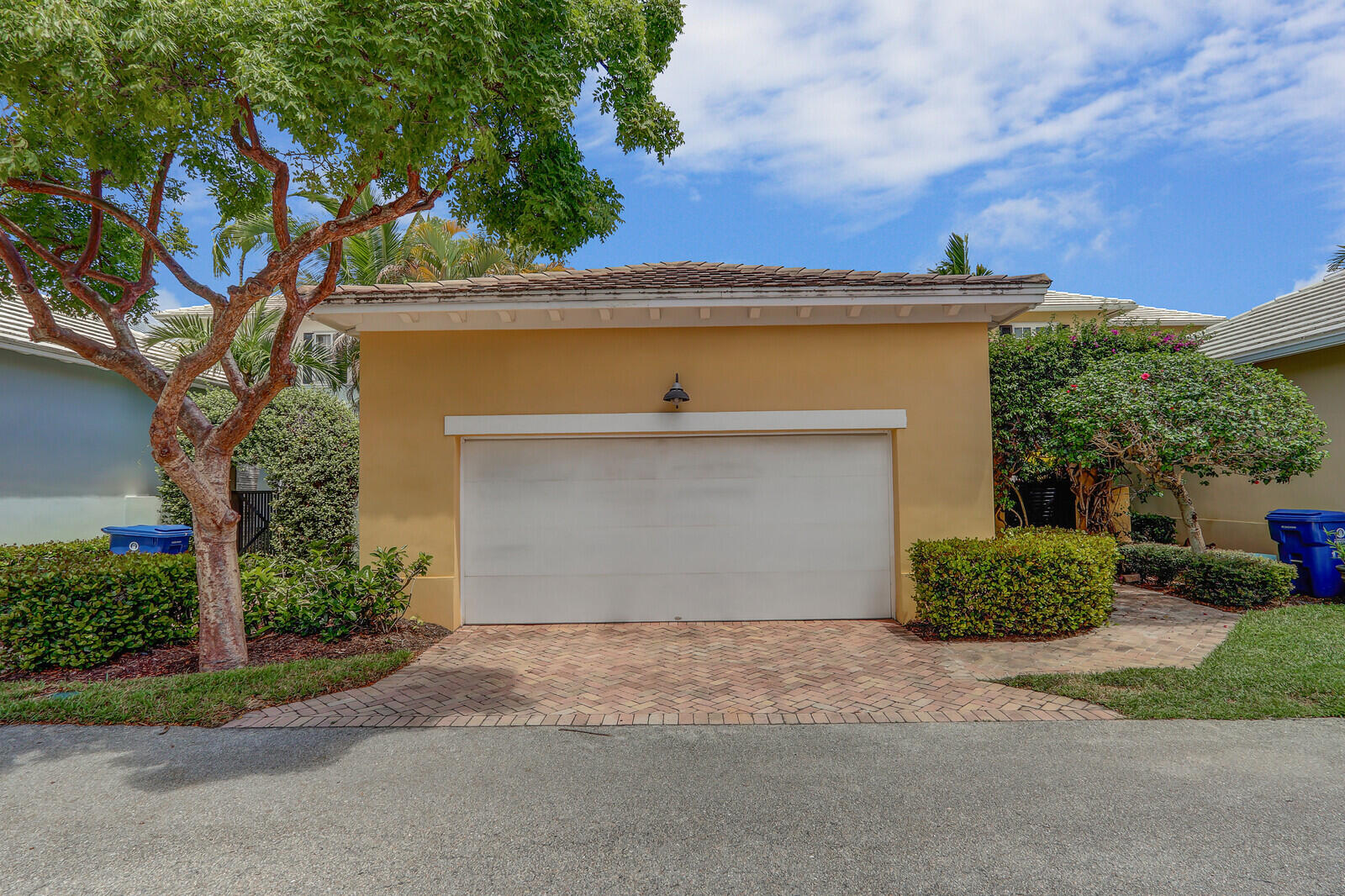 122 Inkberry Drive