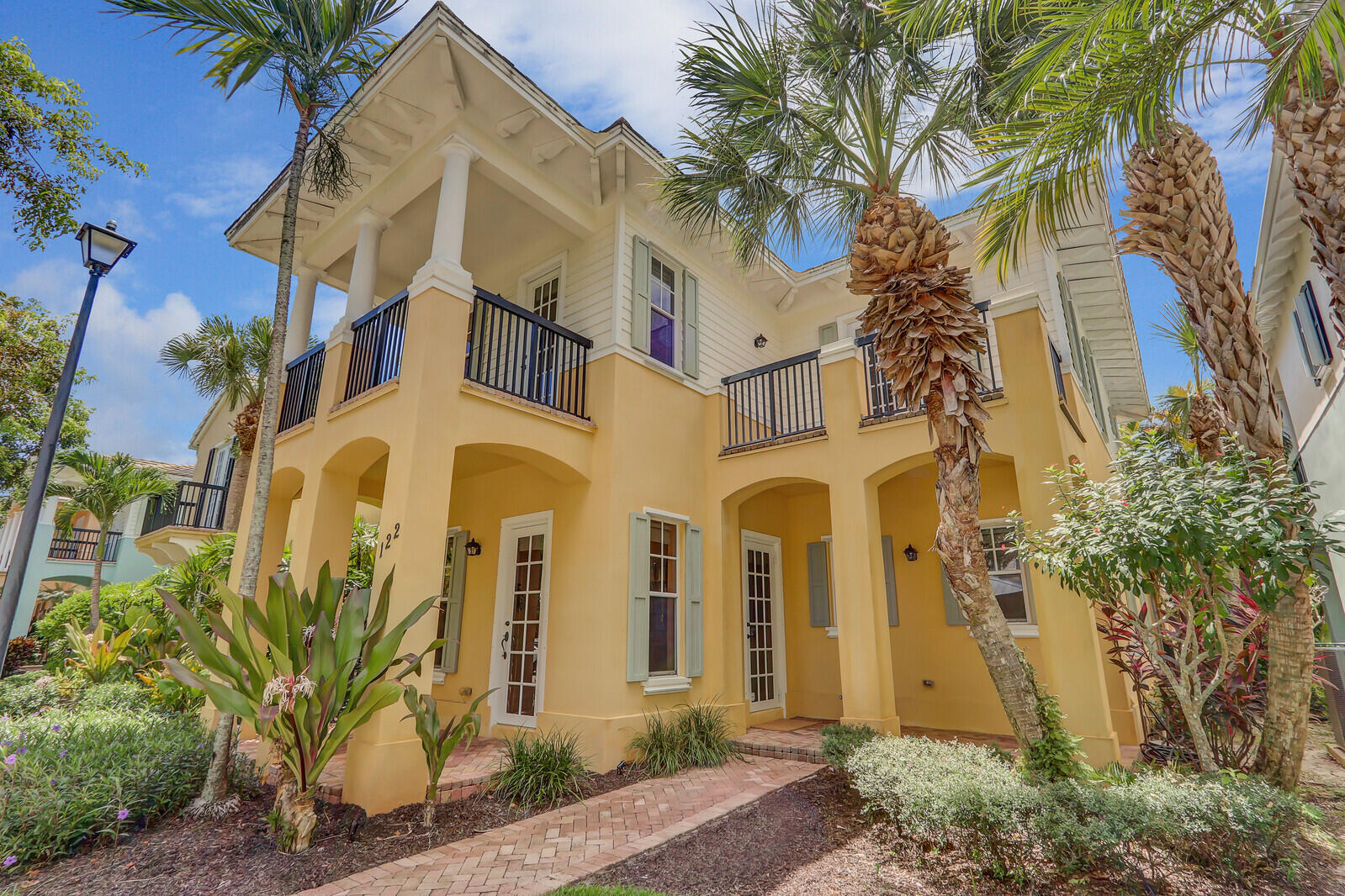 122 Inkberry Drive