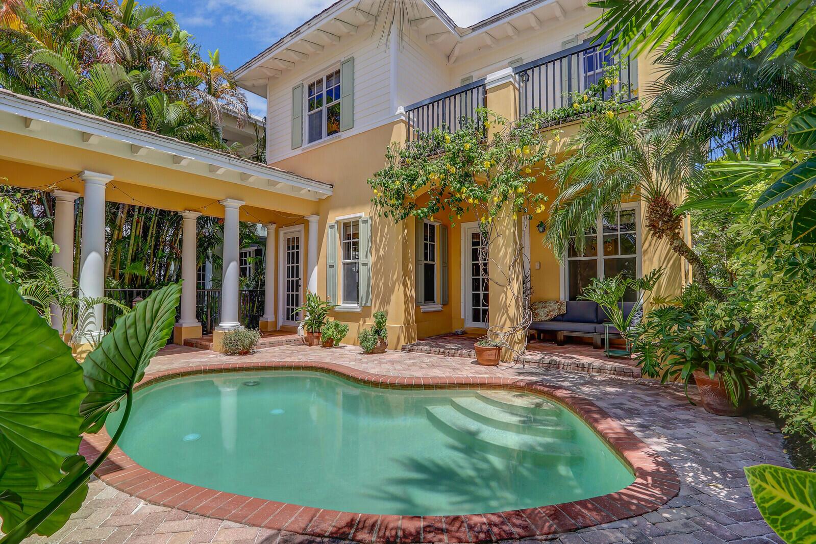 122 Inkberry Drive